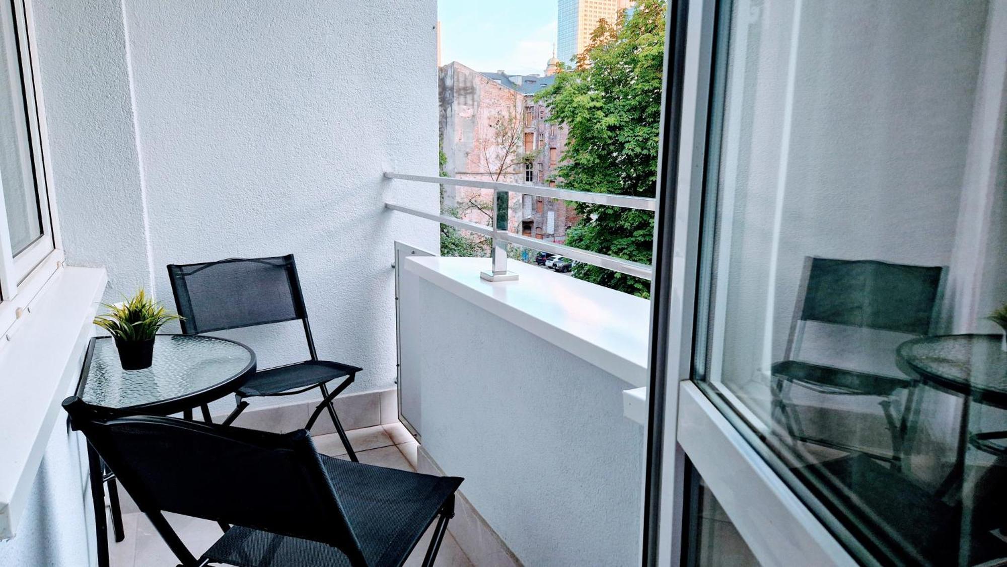 Krolewska Centrum Apartament 4X Warsaw Exterior photo